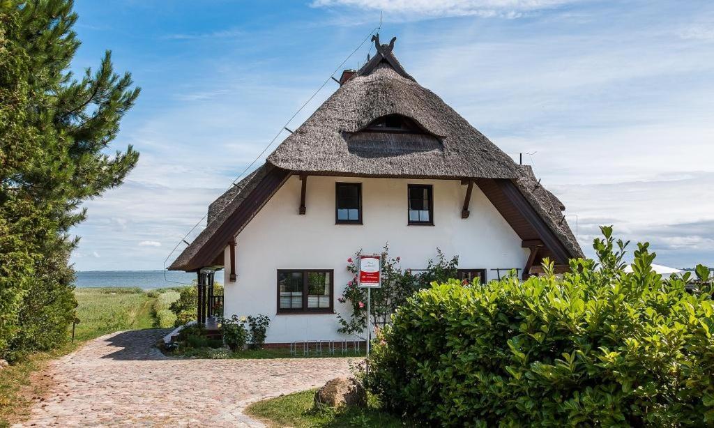 アーレンスホープHaus Am Bodden 03アパートメント エクステリア 写真